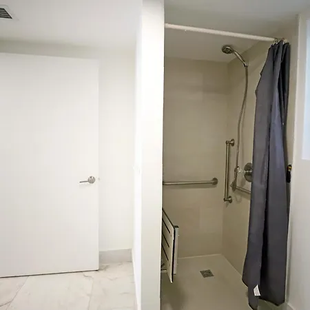 South Beach 2 Bedroom Family Pet Friendly Apartment With Free Parking On Premise Miami Beach Exterior photo