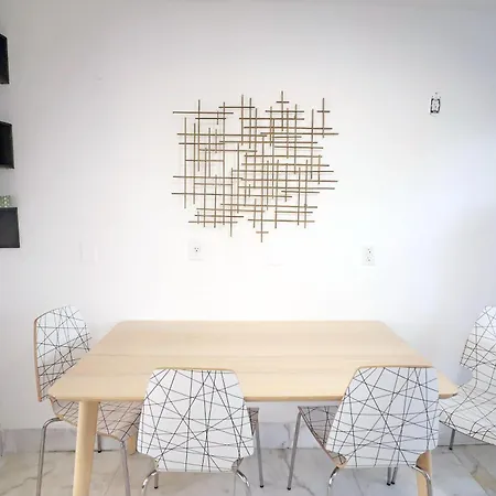 South Beach 2 Bedroom Family Pet Friendly Apartment With Free Parking On Premise Miami Beach Exterior photo