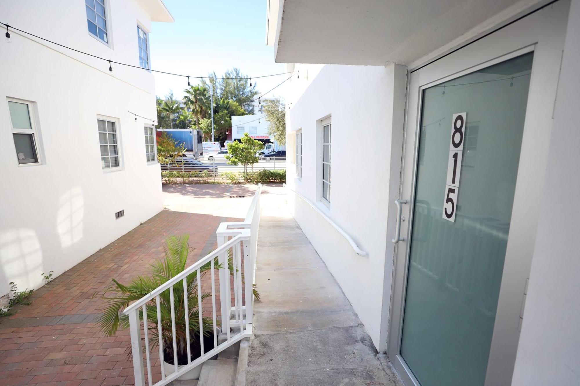 South 2 Bedroom Family Pet Friendly With Free Parking On Premise Miami Beach